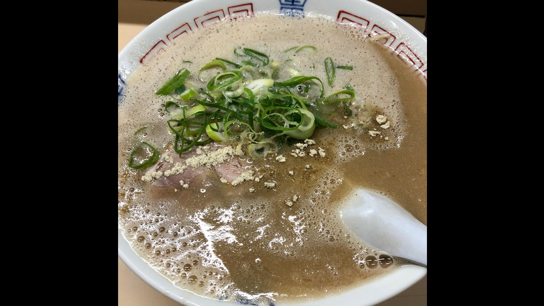 八ちゃんラーメン 薬院本店