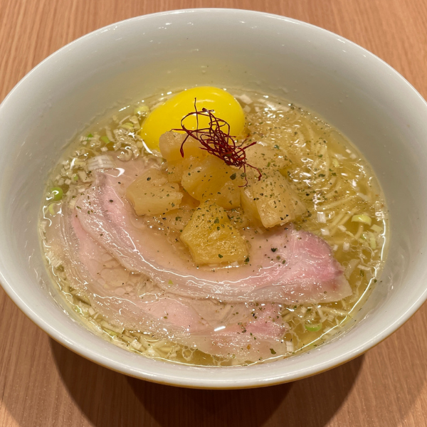 特製パイナップルラーメン