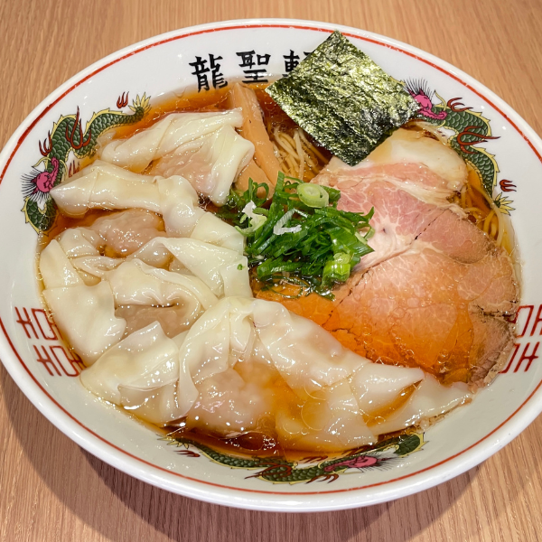 冷やし醤油ワンタン麺