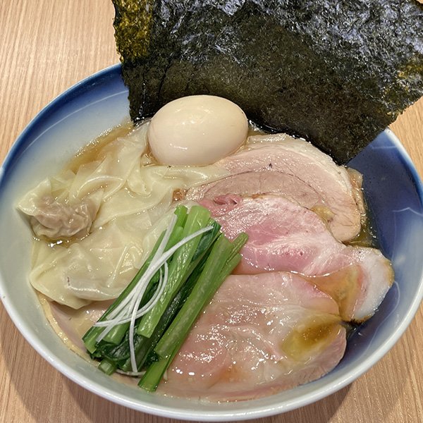 特製蒼翔（2号店）のラーメン