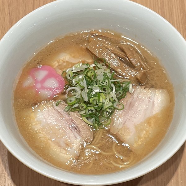 和歌山濃厚醤油豚骨ラーメン【10/11(金)・10/12(土)限定】