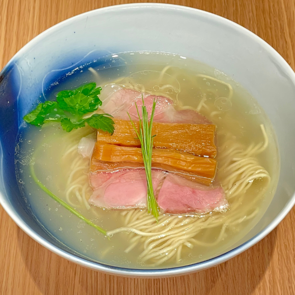 鶏と貝のうま味塩そば