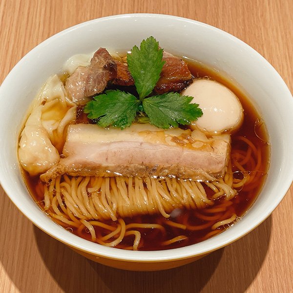 特製醤油らーめん