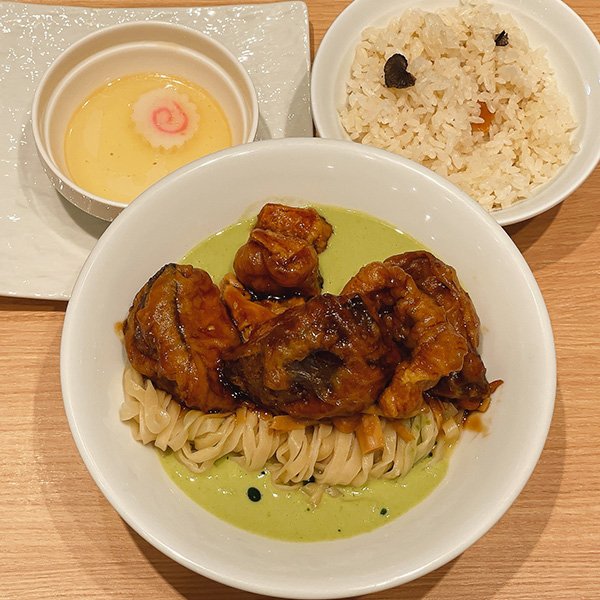 Delusion:All 和麺　穴子と賀茂茄子と青豆のすり流し【8/27(水)16時〜限定】